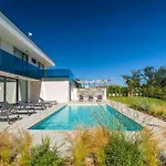 Celi Private Heated Pool & Jacuzzi 4br Near & Brijuni Willa Fažana
