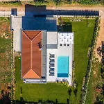 Celi Private Heated Pool & Jacuzzi 4br Near & Brijuni * Fažana