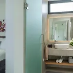 Celi Private Heated Pool & Jacuzzi 4br Near & Brijuni *